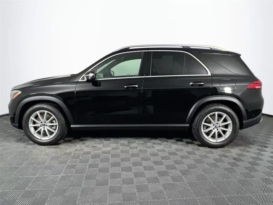2025 Mercedes Benz GLE 450e 4MATIC photo 1
