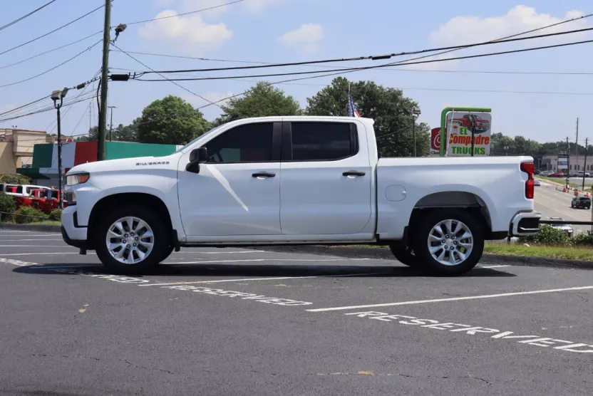 2022 Chevrolet Silverado 1500 Custom photo 1