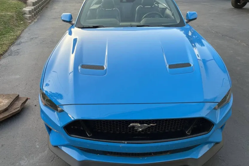 2022 Ford Mustang GT Premium photo 1