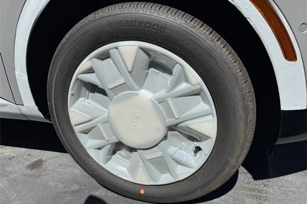 2026 Kia Sportage Hybrid photo 1