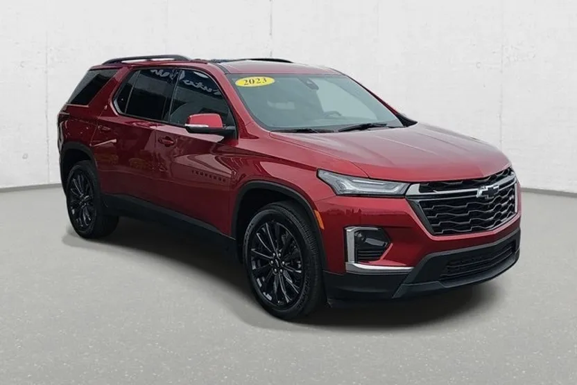 2023 Chevrolet Traverse RS photo 1