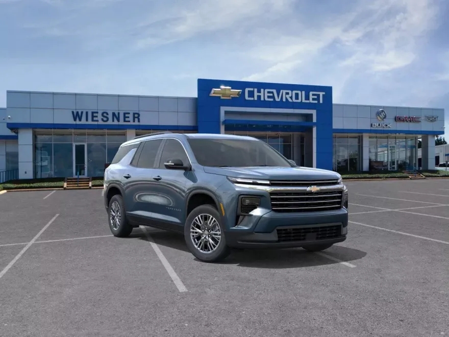 2026 Chevrolet Traverse photo 1