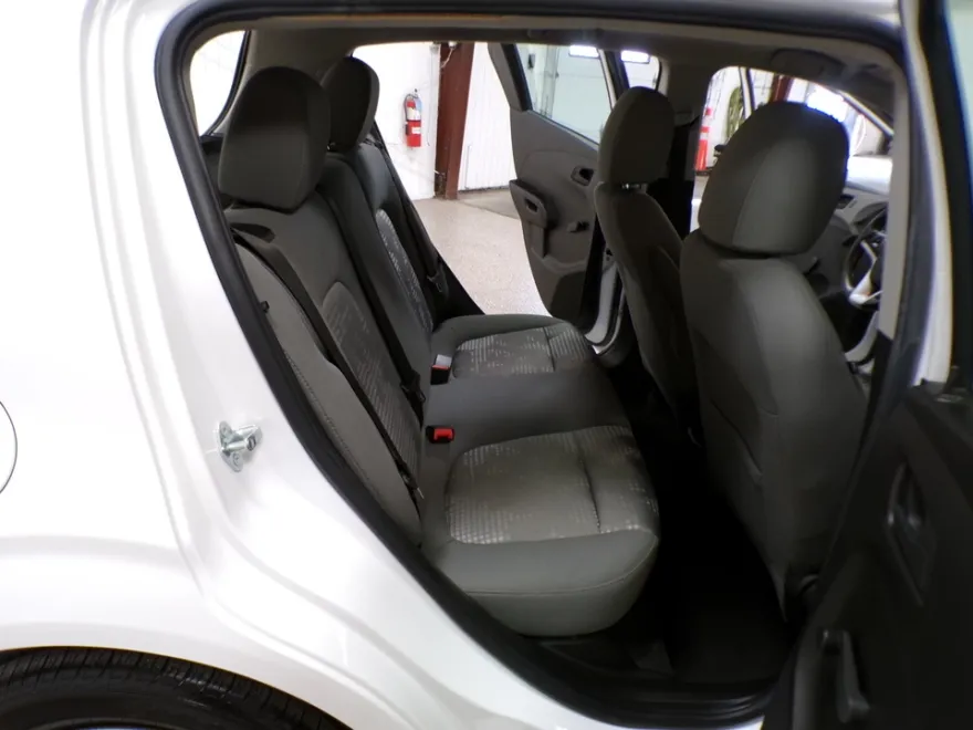 2020 Chevrolet Sonic LT photo 13