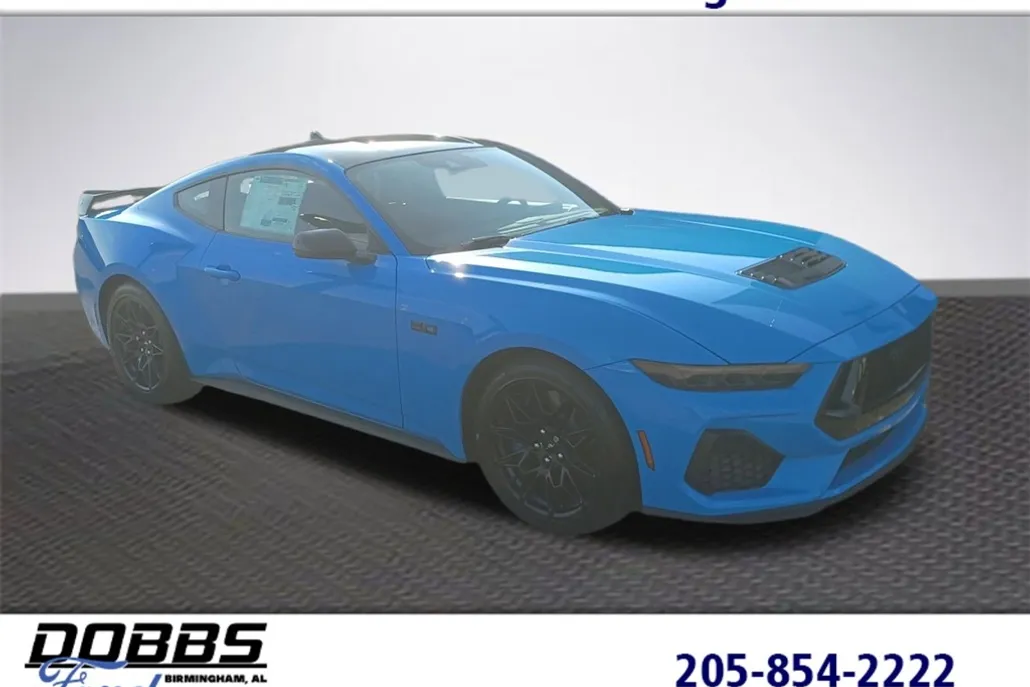 2025 Ford Mustang GT photo 1