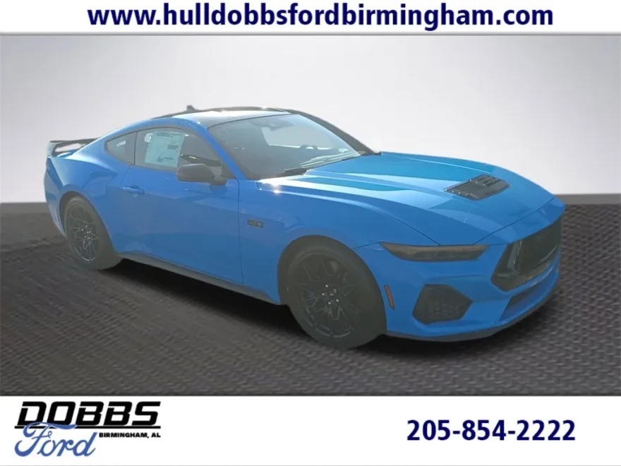 2025 Ford Mustang GT photo 1