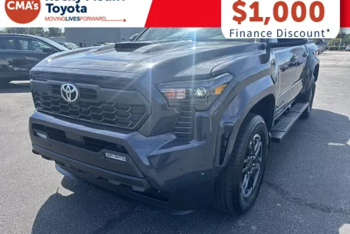 2025 Toyota Tacoma TRD Sport photo 3