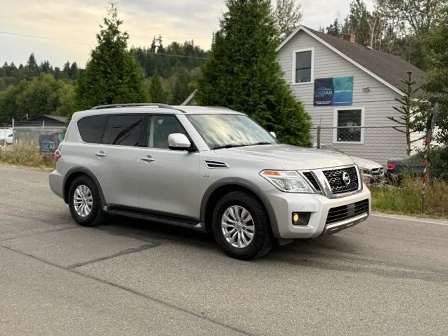 2019 Nissan Armada SV photo 1