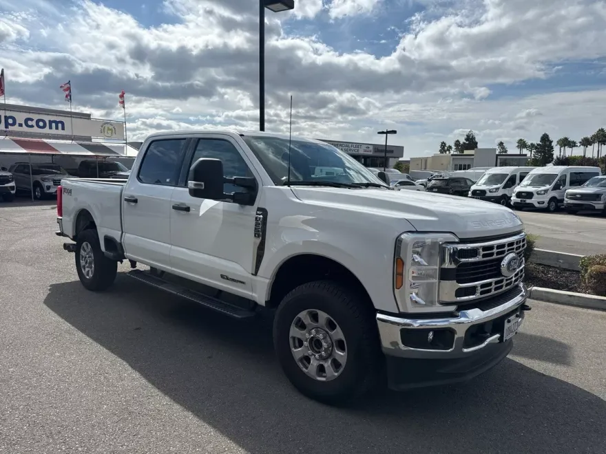 2024 Ford F-250 photo 1