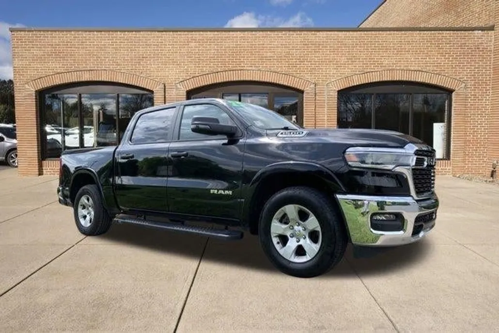 2025 Ram 1500 Big Horn photo 1