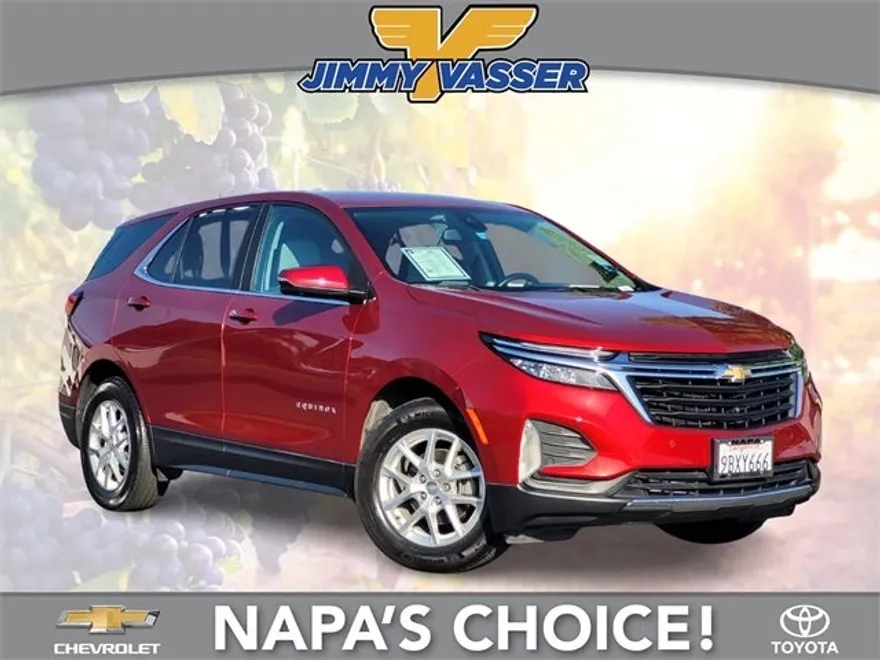 2022 Chevrolet Equinox LT photo 1