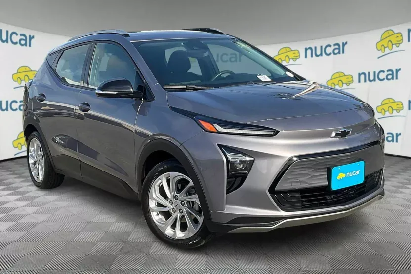 2023 Chevrolet Bolt EUV photo 1