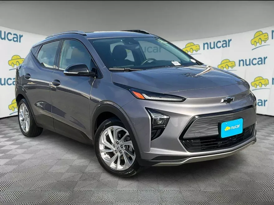 2023 Chevrolet Bolt EUV photo 1