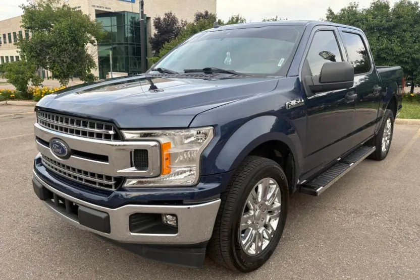 2019 Ford F-150 XLT photo 1