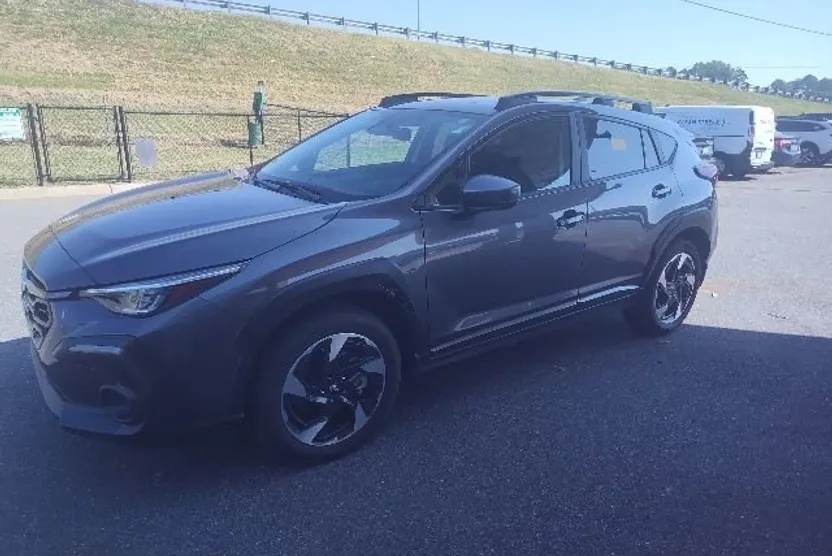 2024 Subaru Crosstrek Limited photo 1