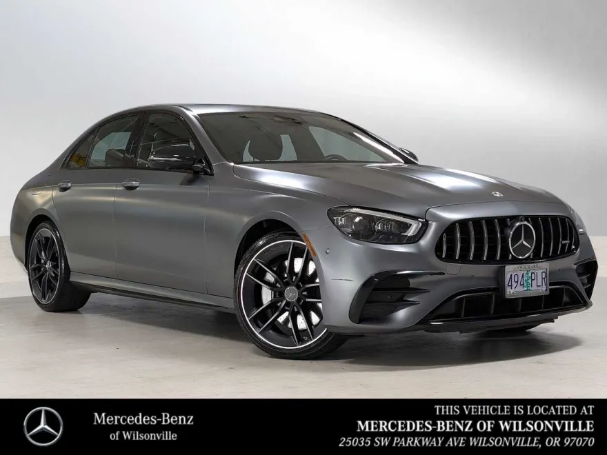 2023 Mercedes Benz E AMG 53 photo 1