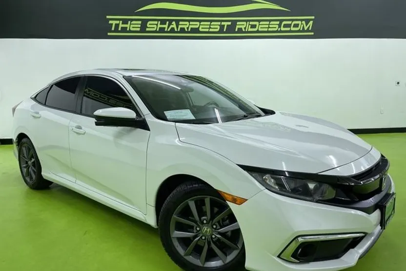 2018 Honda Civic EX photo 1
