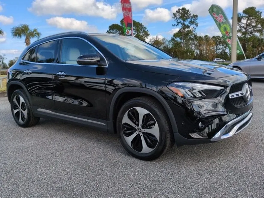 2025 Mercedes Benz GLA 250 photo 1