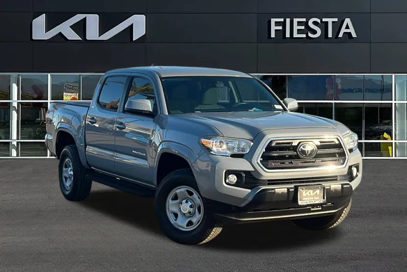 2019 Toyota Tacoma SR5 photo 1