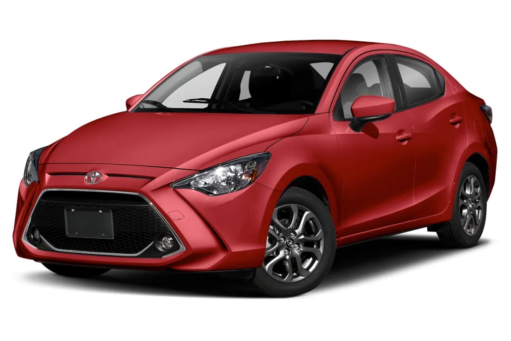2019 Toyota Yaris L photo 1