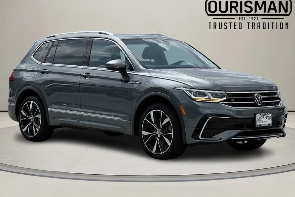 2022 Volkswagen Tiguan SEL Premium R-Line photo 1
