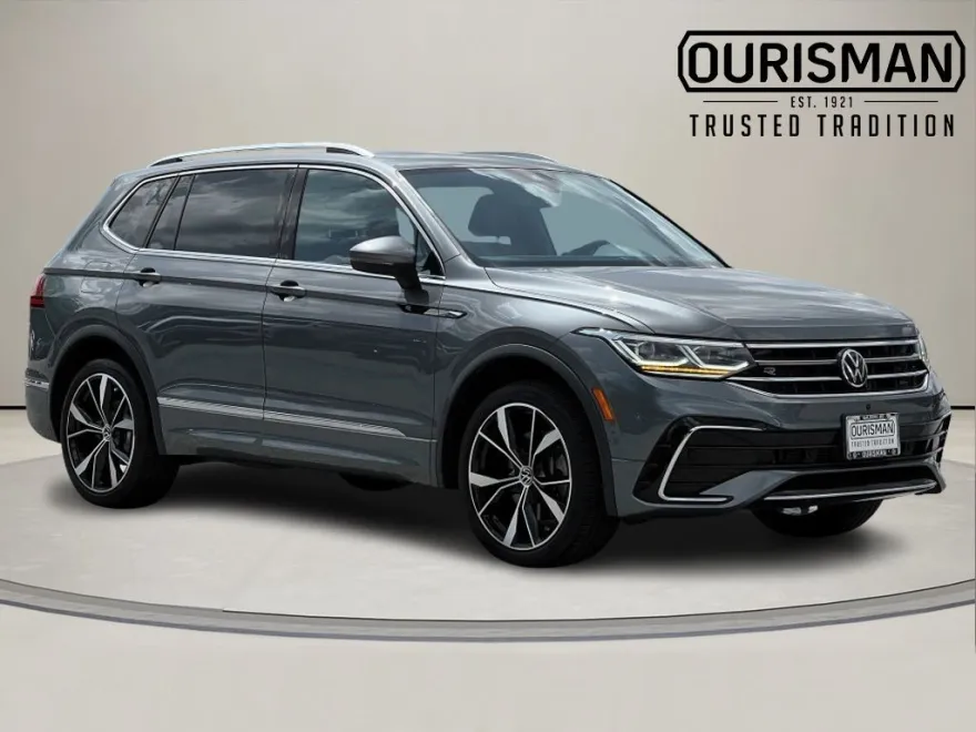 2022 Volkswagen Tiguan SEL Premium R-Line photo 1