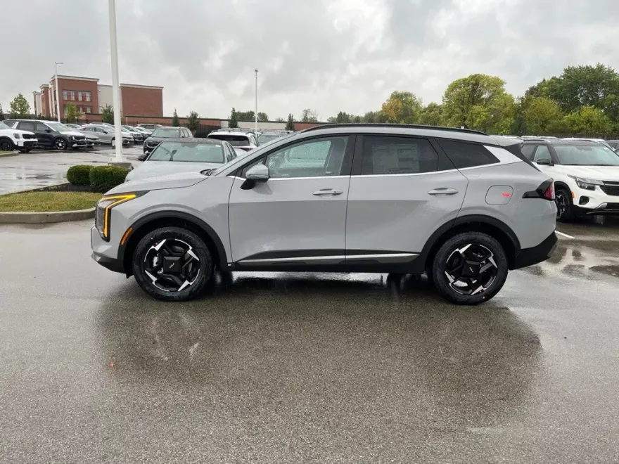 2026 Kia Sportage EX X-Line photo 1