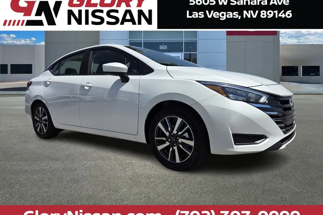 2025 Nissan Versa SV photo 1