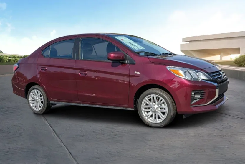 2024 Mitsubishi Mirage G4 ES photo 1