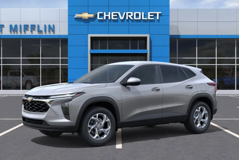 2026 Chevrolet Trax LS photo 1