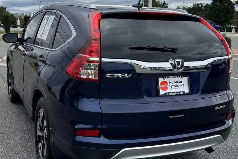2016 Honda CR-V Touring photo 1
