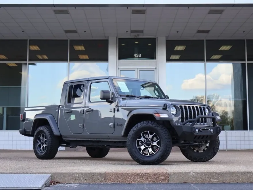 2020 Jeep Gladiator Sport photo 1