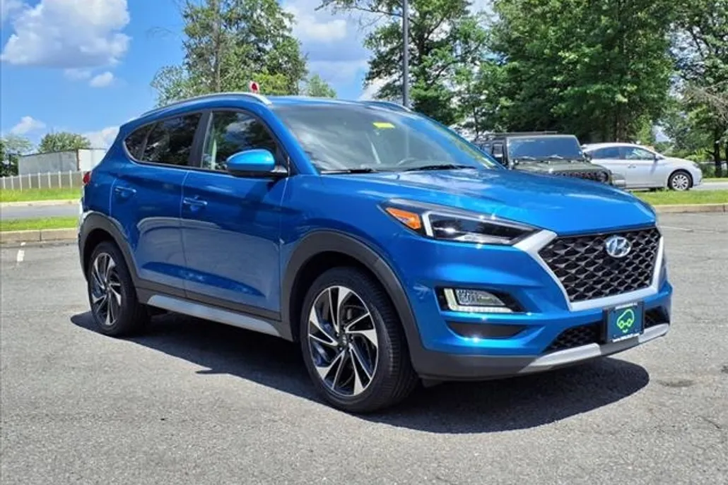 2021 Hyundai Tucson Sport photo 1