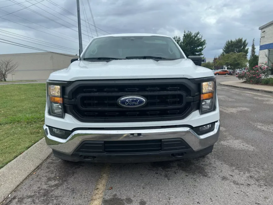 2023 Ford F-150 XL photo 1