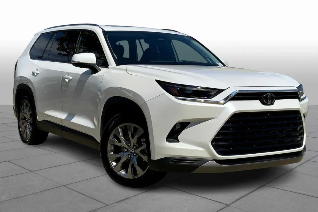2024 Toyota Grand Highlander Limited photo 1