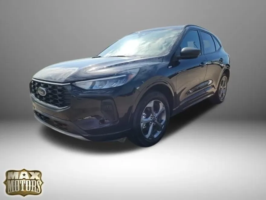 2024 Ford Escape ST-Line photo 1