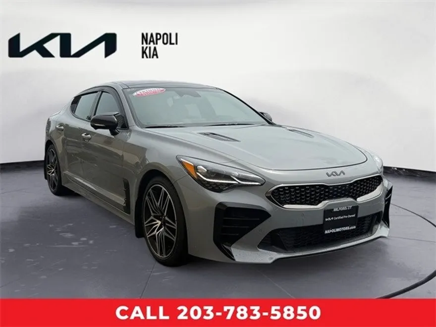 2022 Kia Stinger GT2 photo 1