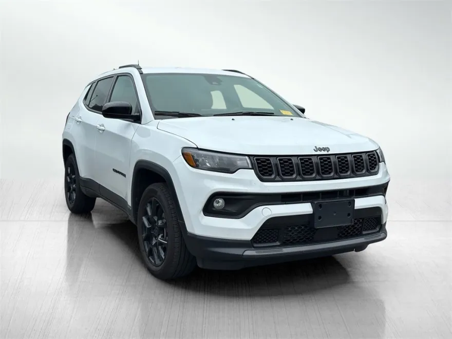2025 Jeep Compass Latitude photo 1