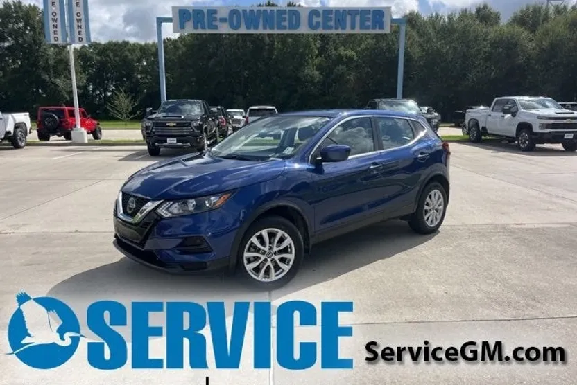 2022 Nissan Rogue Sport S photo 1