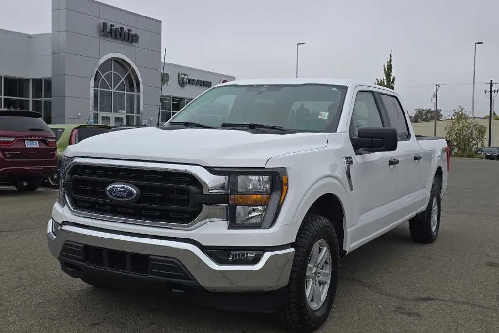 2023 Ford F-150 XLT photo 1