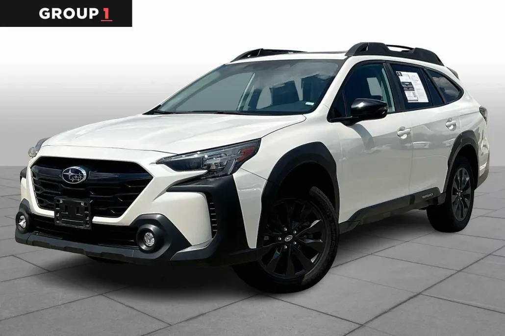 2024 Subaru Outback Onyx Edition photo 1