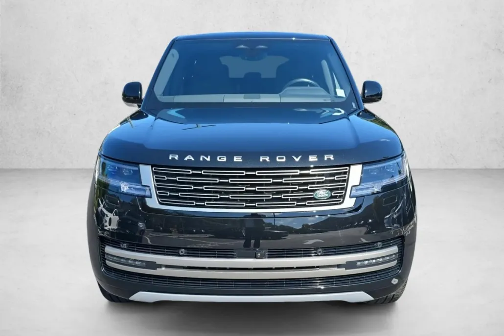 2025 Land Rover Range Rover SE photo 1
