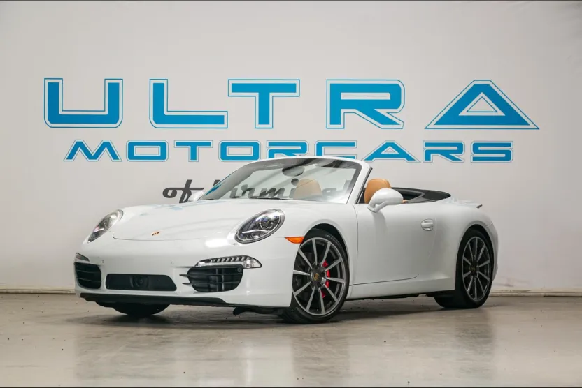 2015 Porsche 911 Cabriolet S photo 1
