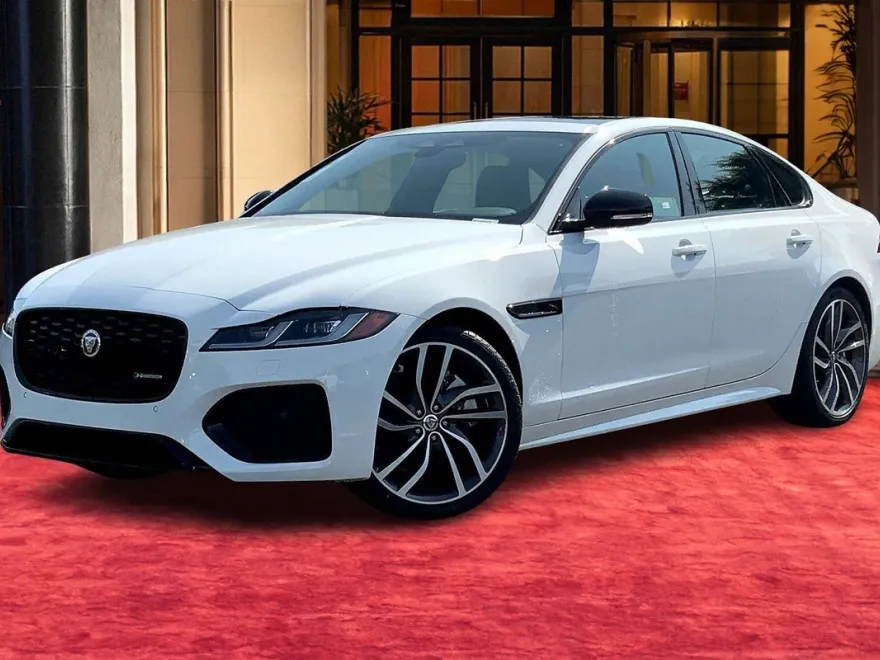 2024 Jaguar XF P300 R-Dynamic SE photo 1