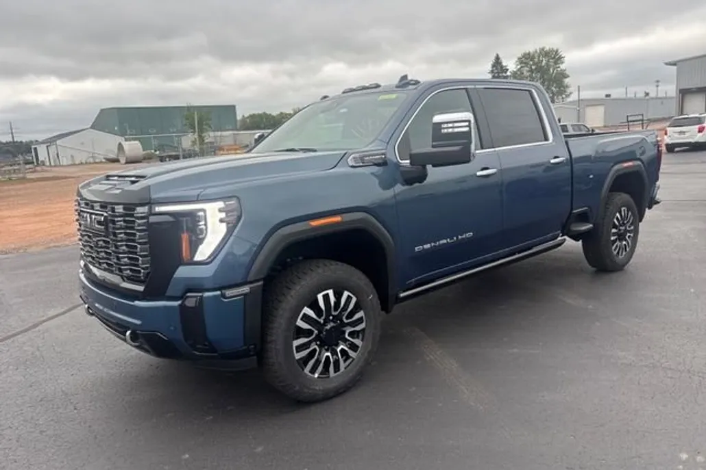 2025 Gmc Sierra 2500 HD Denali Ultimate photo 1