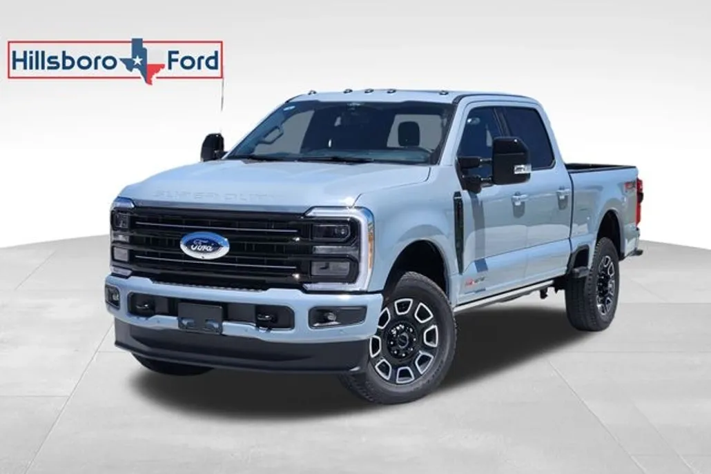 2025 Ford F-250 Platinum photo 1