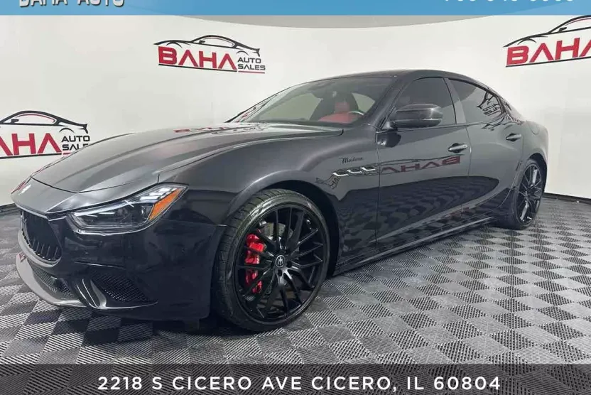 2023 Maserati Ghibli Modena Q4 photo 1