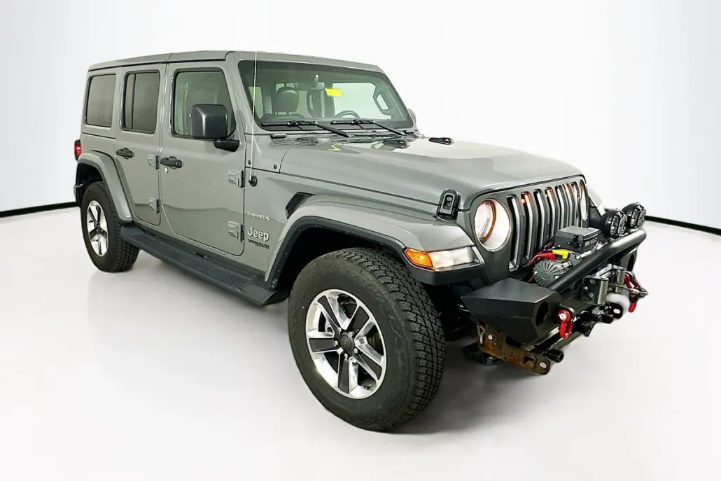 2019 Jeep Wrangler Unlimited Sahara photo 1