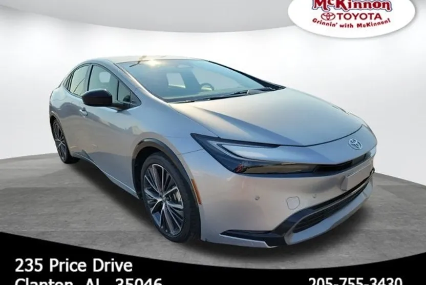 2023 Toyota Prius photo 1