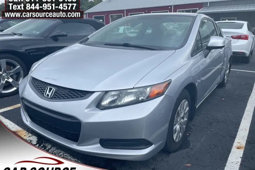 2012 Honda Civic LX photo 1