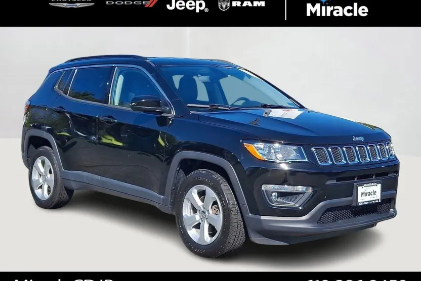 2020 Jeep Compass Latitude photo 1